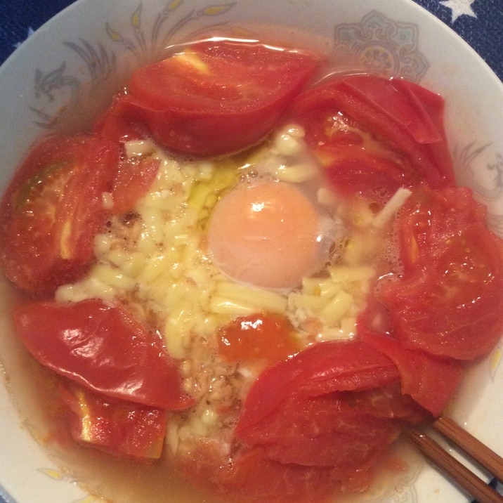 生トマト入り♪チーズチキンラーメン